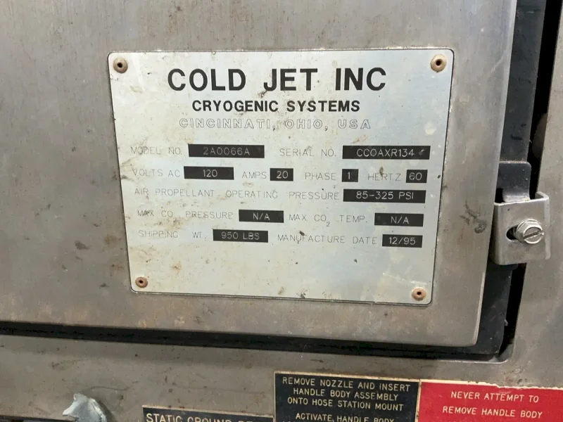 COLD JET INC 85-325 PSI DRY ICE BLASTING MACHINE  -  2A0066A