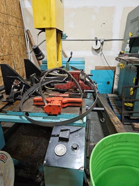 Amada HA-400W Manual Horizontal Saw, 2000