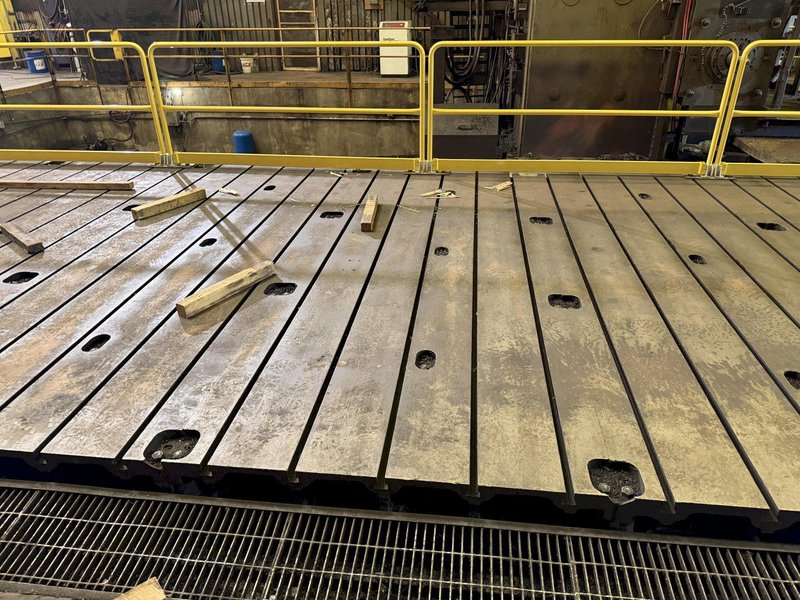 150" W X 420" L X 9" T GIDDINGS &amp; LEWIS T-SLOTTED FLOOR PLATE. STOCK # 0548926