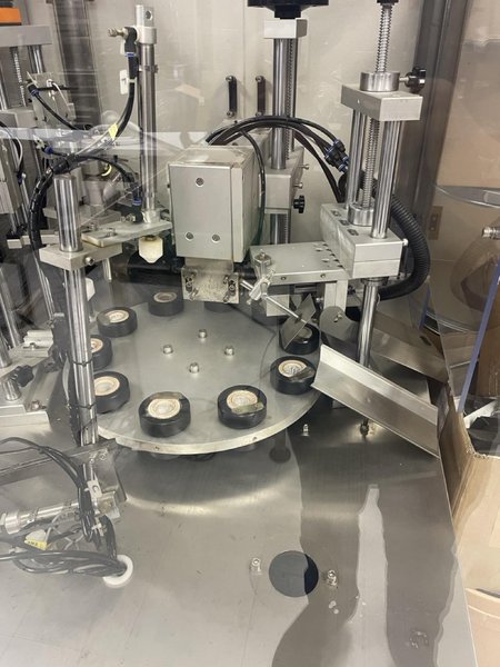 Automated 10‑Station Ultrasonic Tube Filling &amp; Sealing Machine – HX‑009