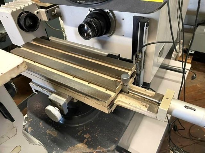14" Mitutoyo Optical Comparator PH-350H, Horiz., Bench Model, Surface Illumination, 5X Lens