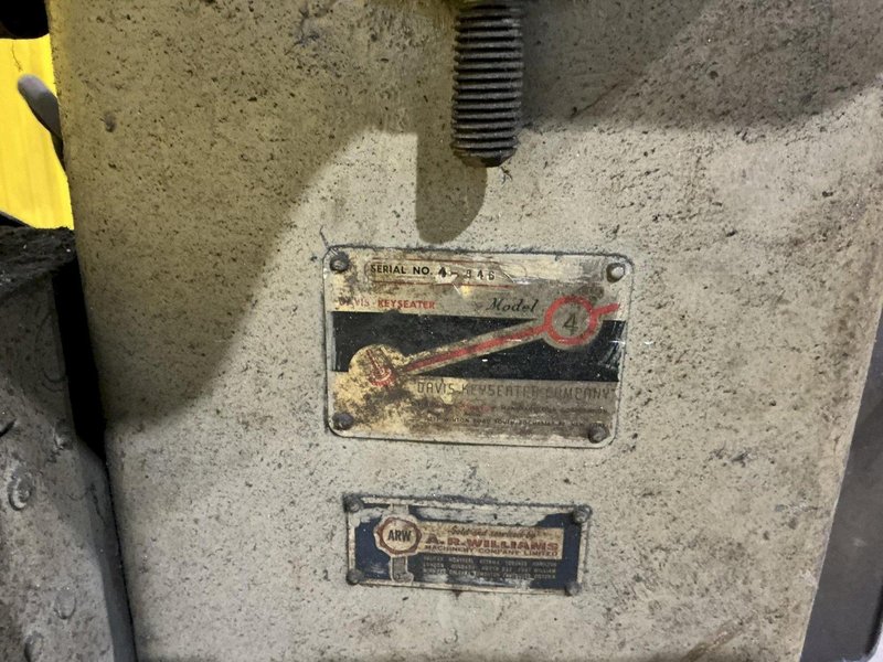 DAVIS KEYSEATER MODEL #4 : YOBRO #24817