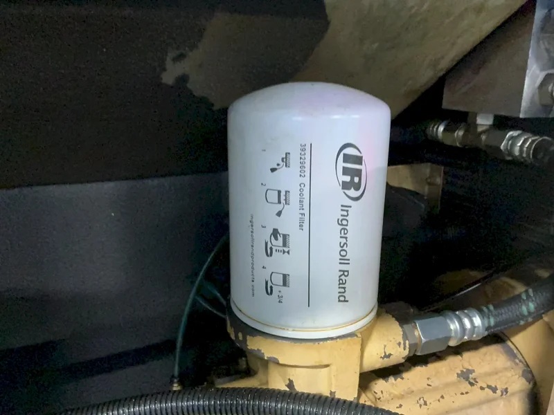 INGEROLL RAND 125 PSI AIR COMPRESSOR  -  UP6-15CTAS-125 W/