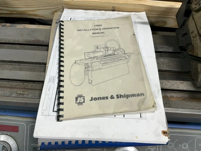 JONES &amp; SHIPMAN 12”X40” CYLINDRICAL GRINDER  -  1300X-1000