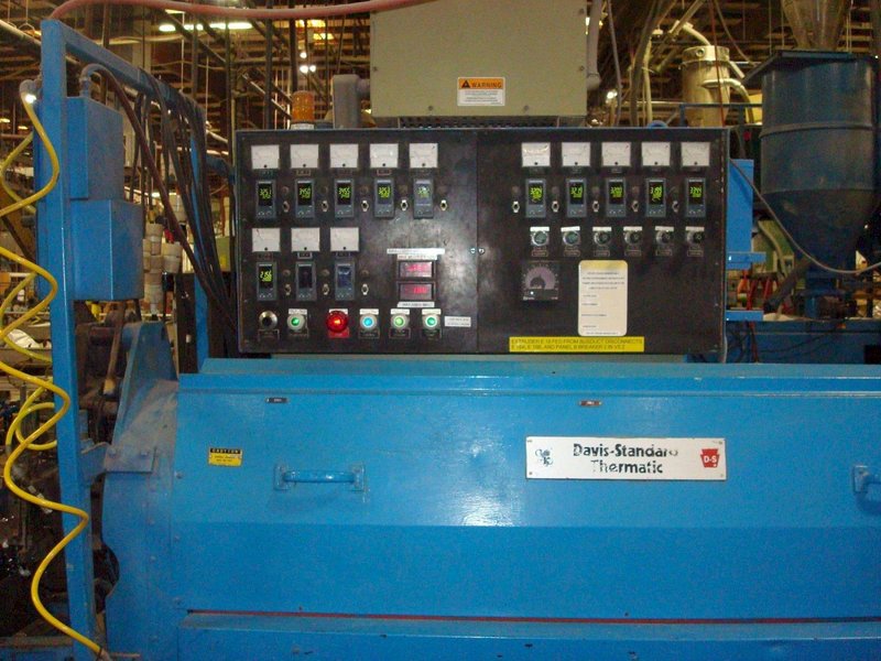 6″ Davis Standard 60IN 60 TPIH Vented Extruder, 1990