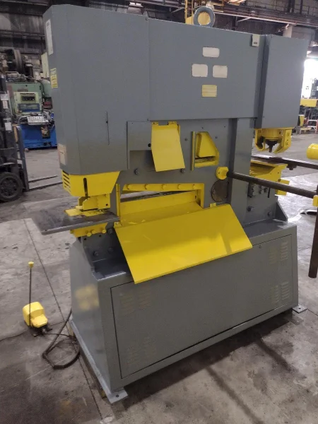 110 TON GEKA MODEL #HYD-110 HYDRUALIC IRONWORKER STOCK# 4204
