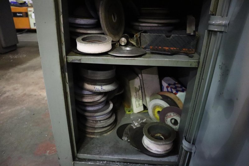 Boyar Schultz Challenger H612 with Walker Ceramax 6&quot; x 12&quot; Permanent Magnetic Chuck, Cabinet Base- Auction Item