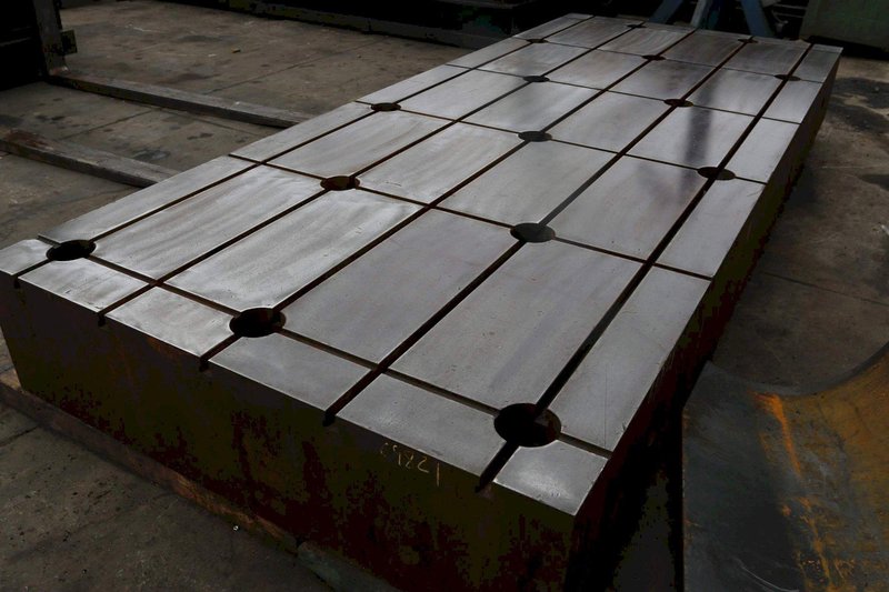 62" X 153" X 16" FLOOR PLATE: STOCK #69821