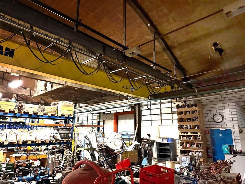 Deman 10 ton x 17 000 mm