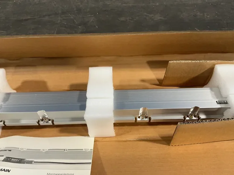 HEIDENHAIN SEALED LINEAR ENCODER   -  341240-10