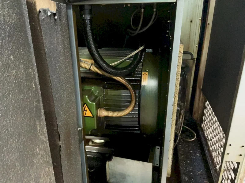 ATLAS COPCO 221 HP AIR COMPRESSOR  -  GA 160