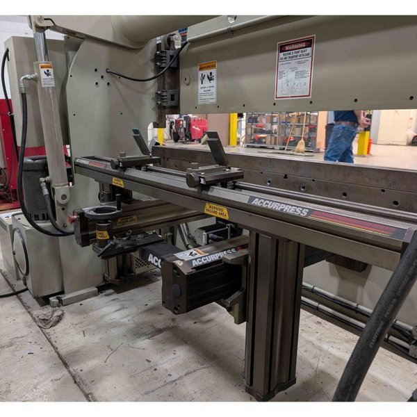 2005 Accurpress 7608 Hydraulic Press Brake (#5900)