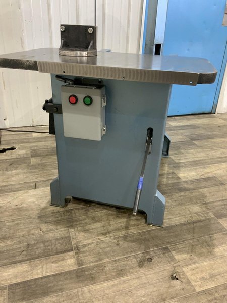 9"X 14-1/2" ROLL-IN MODEL #EF1459 VERTICAL BANDSAW: STOCK #81038