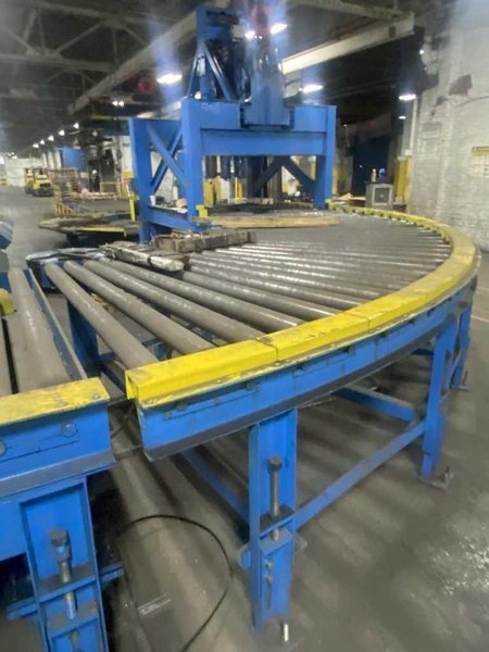 10,000# x 72&quot; Chicago Banding Line Stacker System