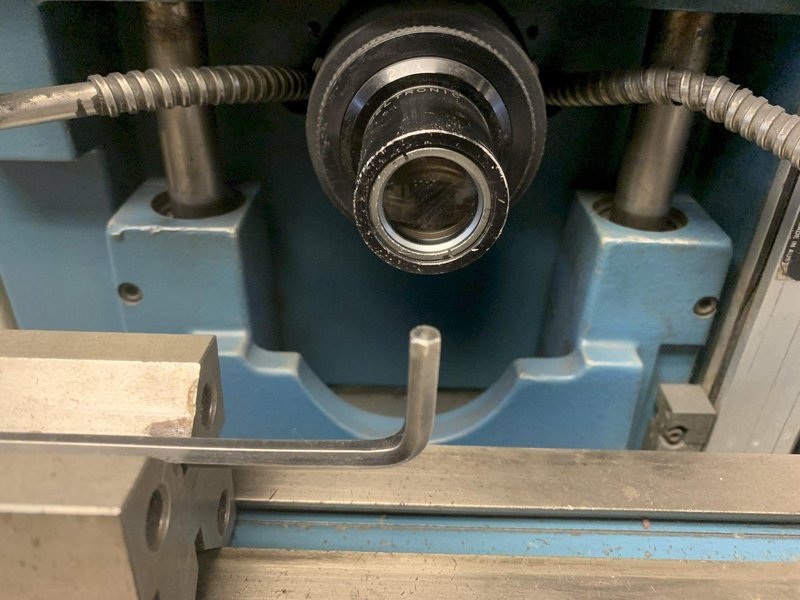 14&quot; DELTRONIC Model DH14 Bench Top Optical Comparator