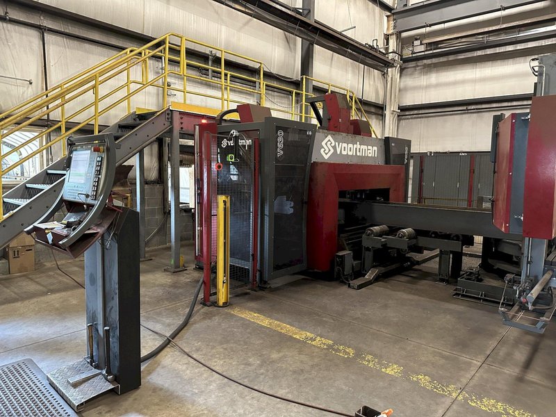 41&quot; X 18&quot; VOORTMAN BEAM LINE, VB1050 SAW,  V630DRILL &amp; V808 PLASMA COPER ROBOT, NEW 2016: STOCK 20792