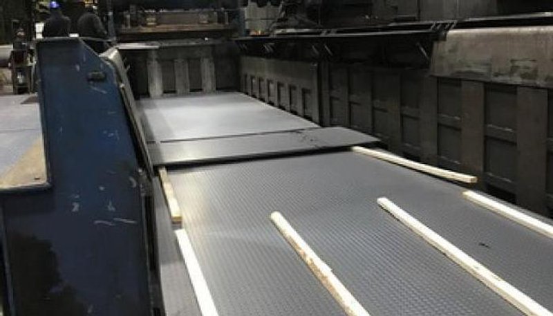 96" x 1/2" x 24' HERR VOSS HEAVY GAUGE STACKER