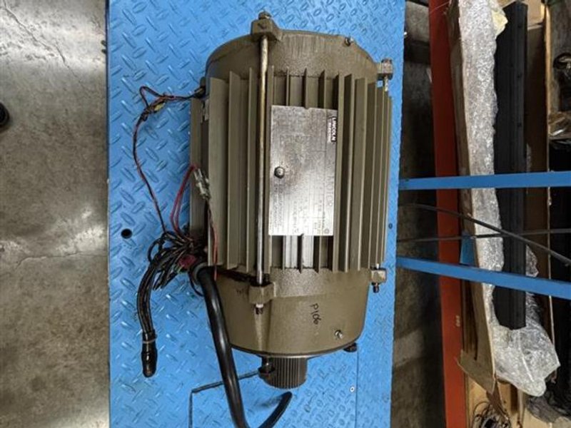 Used Haas VF-5 Spindle Motor - Lincoln Electric 10 HP Motor 30.3900E, 93-30-0319, 93-30-0319A
