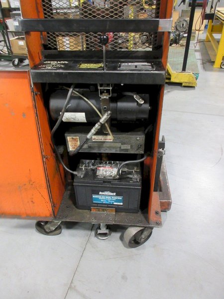 Economy CWF-56-26 Electric Straddle Pallet Stacker- Auction Item