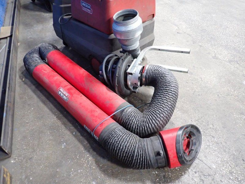 LINCOLN ELECTRIC 0.75 KW FUME EXTRACTOR  -  MOBIFLEX 200-M