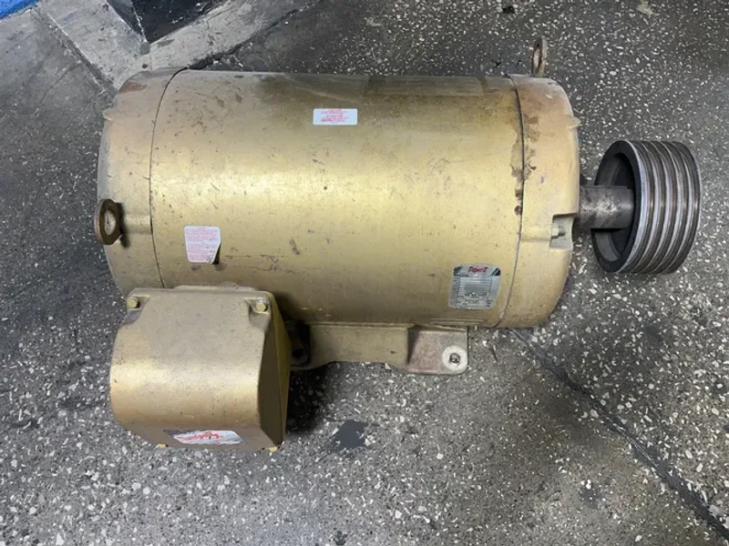 BALDOR 100 HP MOTOR   -  EM2555T-4