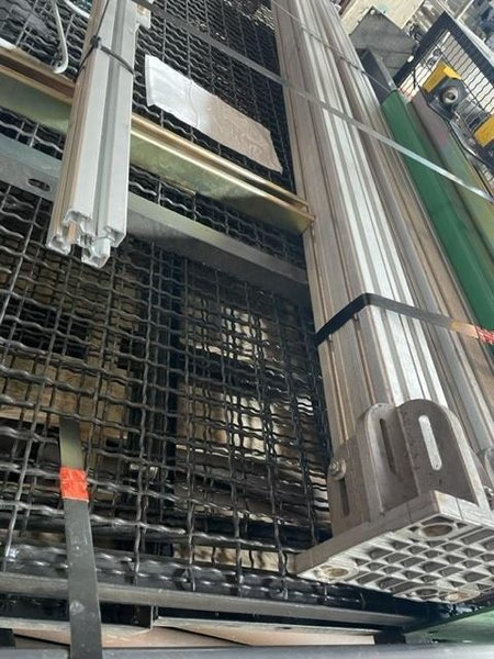 Highlight Synergy 3 Conveyorized Automatic Stretch Wrap System, 2012