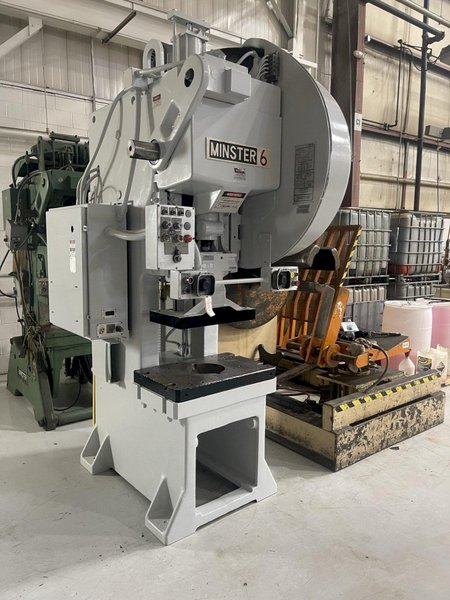 60 ton Minster #6SS Flywheel OBS Press, New 1995