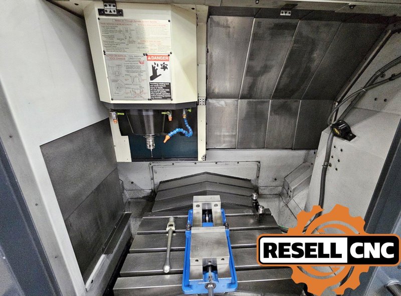 2010 Makino V33 CNC Vertical Mill