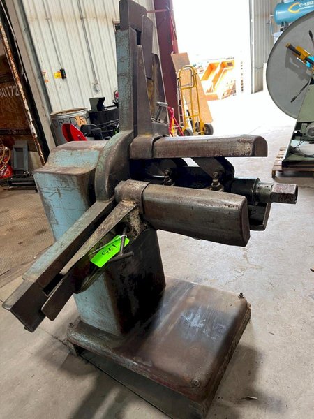 1,000 LB X AMERICAN MODEL #60 PULL OFF UNCOILER COIL REEL: STOCK #19405