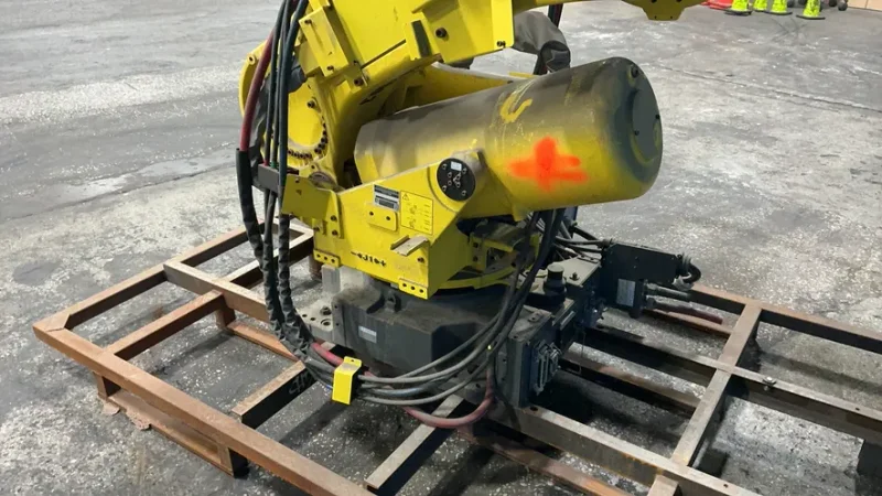 FANUC ROBOT ARM  -  R-2000IB/250F