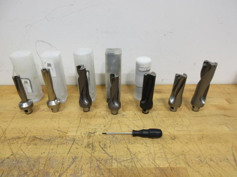 Komet ABS50 KUB Quatron Inserted Drill Bodies (12pcs), .985" - 1.75"  Diameters ***New in Packages***- Auction Item
