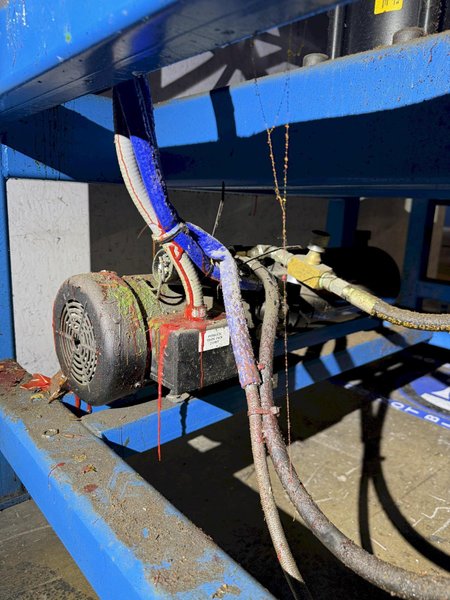 3,000 PSI LEADER ENGINEERING FABRICATION HEAT PRESS. STOCK #0431926