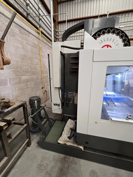 2016 Haas VF-2SSYT Used CNC Vertical Machining Center For Sale