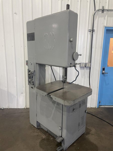 24" GROB MODEL NS24 VERTICAL BANDSAW: STOCK #76861