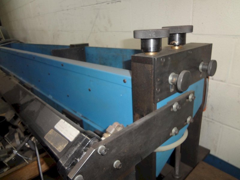 HUESTIS MODEL BMP-0750 WIRE BENDER (14315)