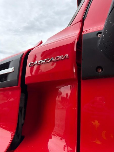 2020 Freightliner Cascadia 1FUJHHDV1LLLC1683