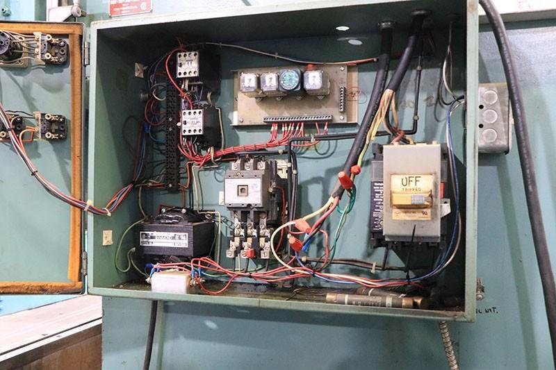 ALLSTEEL 120-8 HYDRAULIC PRESS BRAKE