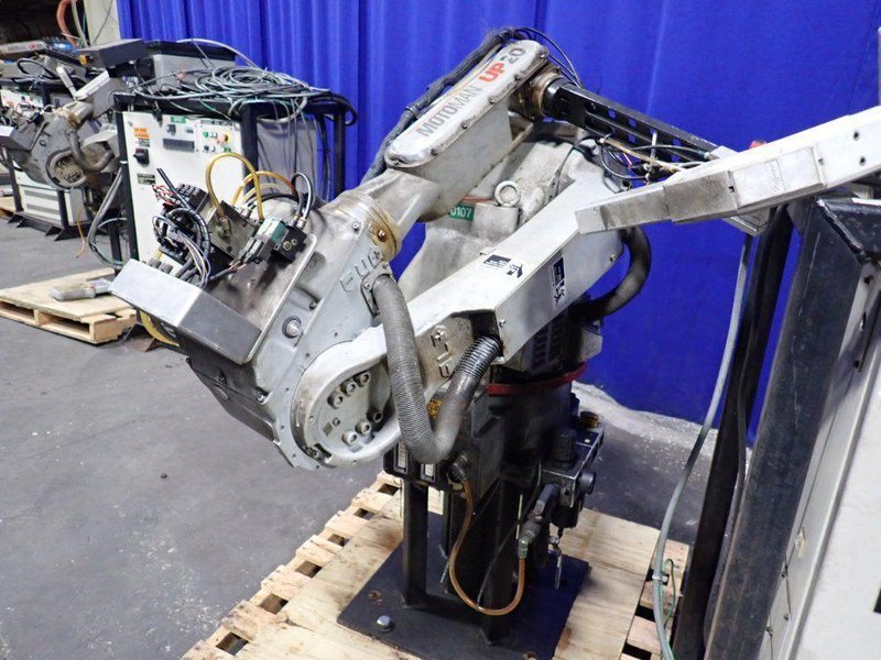 MOTOMAN ROBOT  -  UP20
