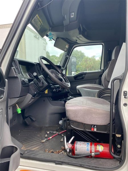 2018 International LT625 3HSDZAPR9JN532736