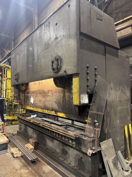 750 TON X 14' HTC 750G HYDRAULIC PRESS BRAKE. STOCK # 1002525