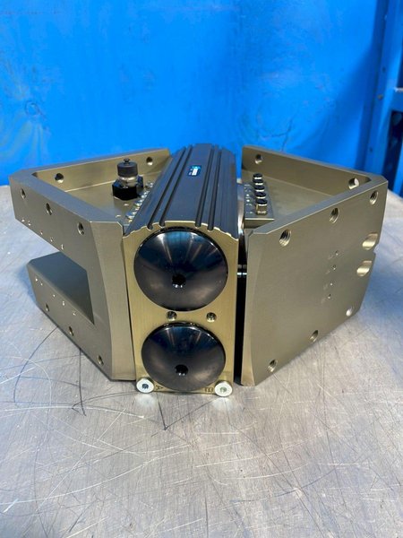 SCHUNK PNEUMATIC UNIVERSAL SWIVEL HEAD  -  SRH+50-W-M8