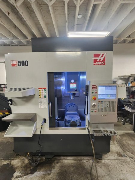 Haas UMC 500 Universal Machining Center, 2020 – 15,000 RPM Spindle, TSC, HSM, Chip Auger, WIPS