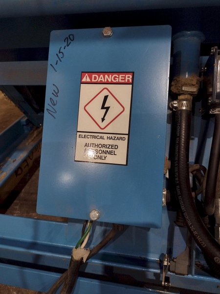 4,000 LBS X 72" X 72" LIFT PRODUCTS MODEL #LPT4W-040-36 SCISSOR LIFT TABLE: YOBRO #24987