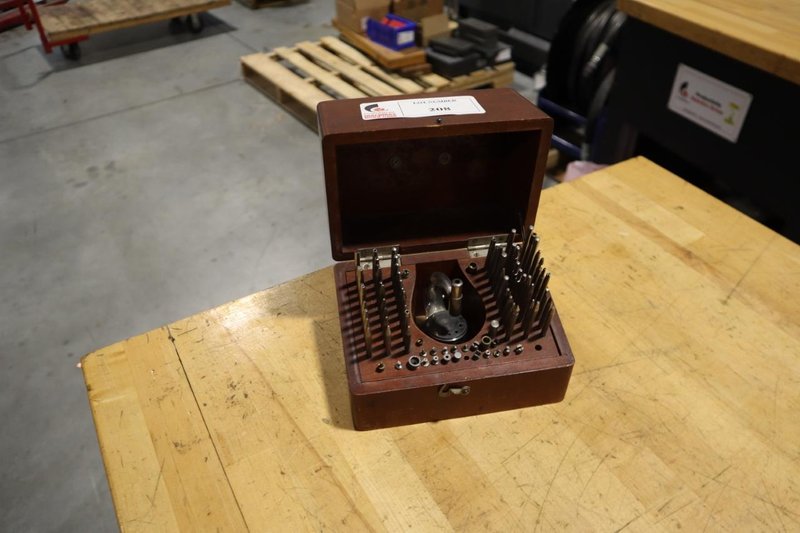 Kendrick and Davis Watchmakers Staking Toolset w/case- Auction Item