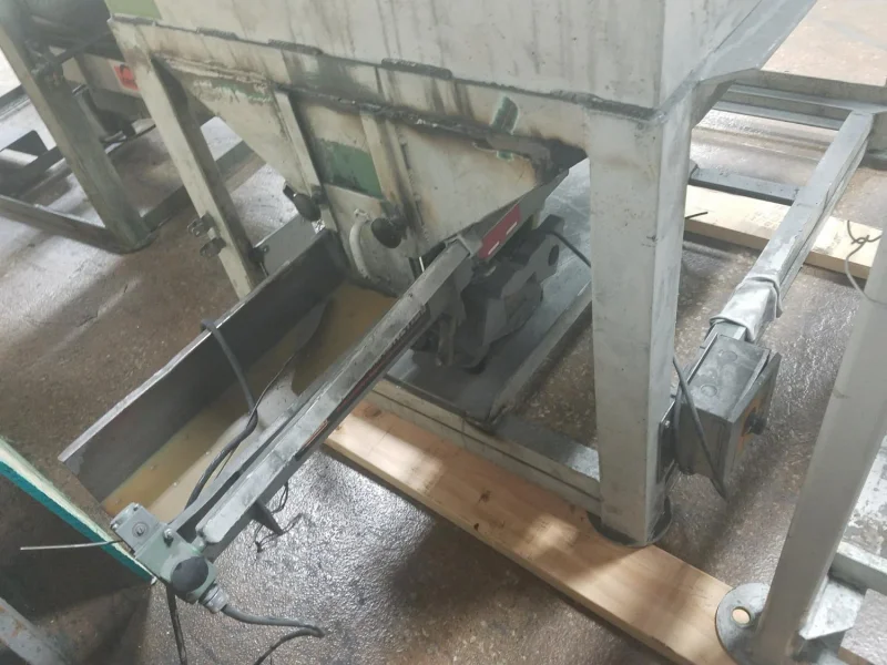 Gravity Loader #2 - 8" Wide Track - 16" F to C