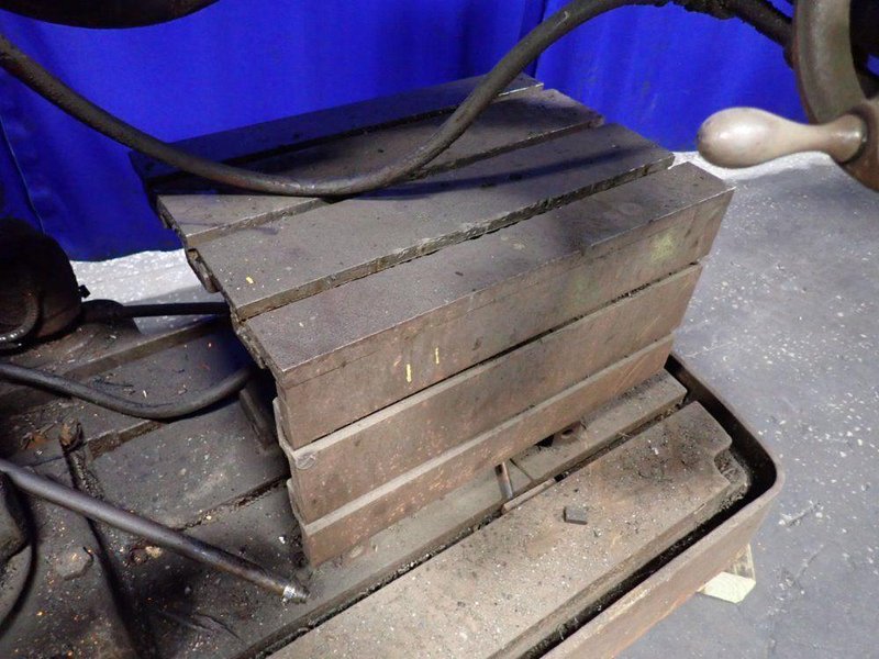 THE AMERICAN TOOL WORKS CO 11" COLUMN X 3' ARM RADIAL ARM DRILL