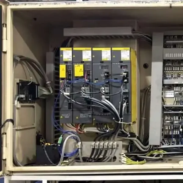 Kira VTC-40B CNC Vertical Machining Center