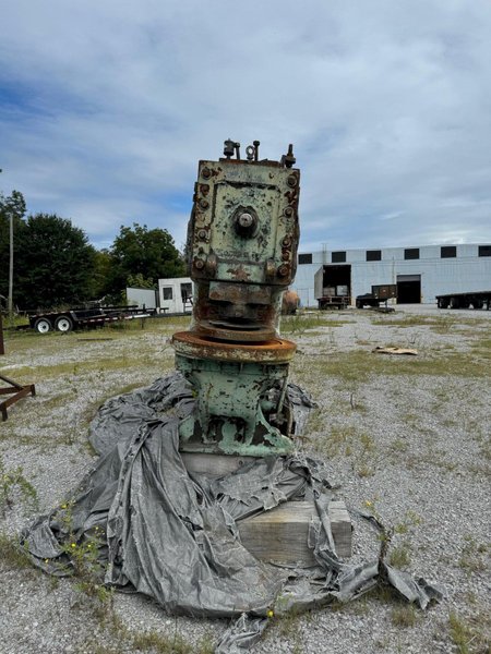 WILLIAMS &amp; WHITE DISHING PRESS. STOCK # 0341825