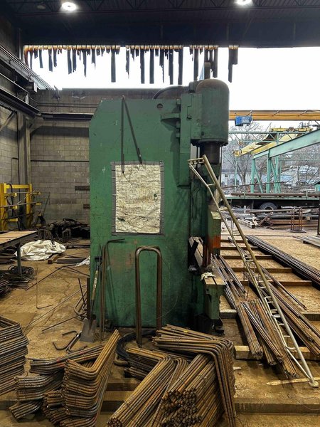 300 Ton Pacific Hydraulic Press Brake