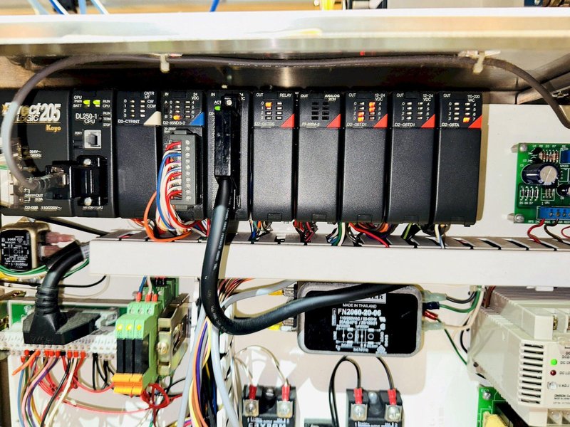 Automated Packaging Systems | Autobag SPrint 60” SidePouch Bagger